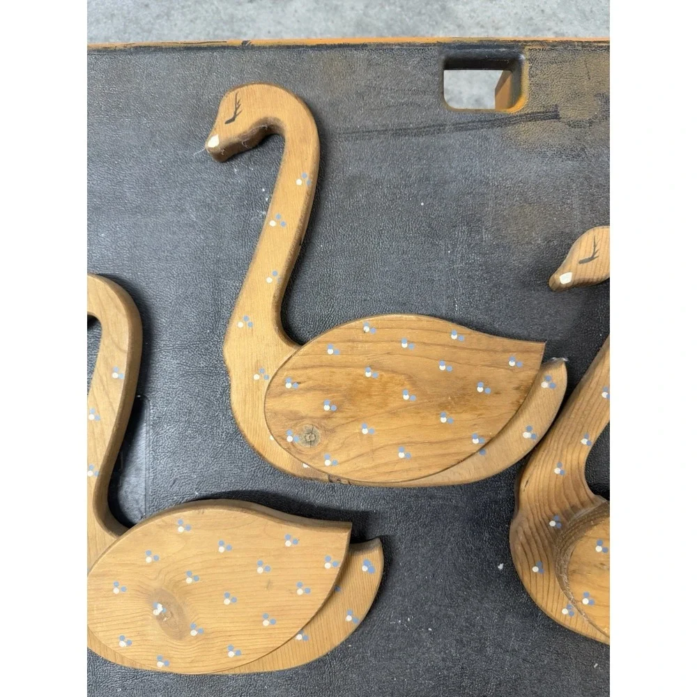 Vtg Wood Swan Mail holder Wall Decor‎ Folk Art Granny Core, lot of 3